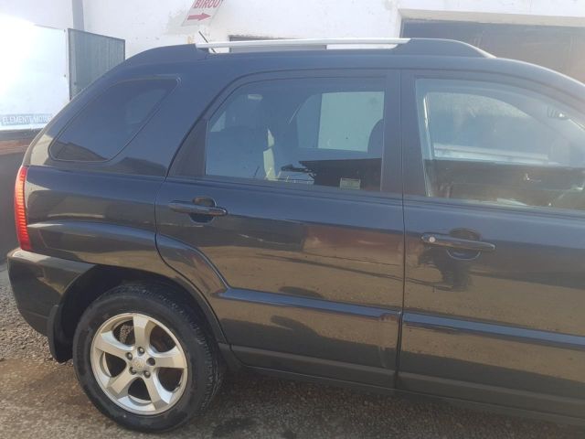 bontott KIA SPORTAGE Jobb hátsó Ajtó (Üres lemez)