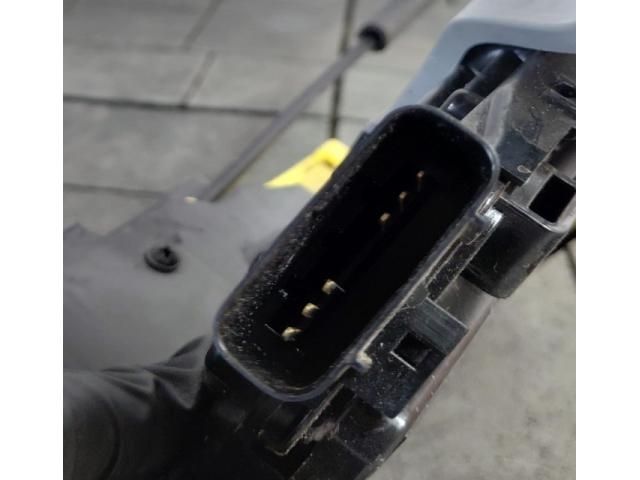 bontott KIA SPORTAGE Jobb hátsó Ajtózár