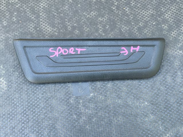 bontott KIA SPORTAGE Jobb hátsó Küszöb Díszléc