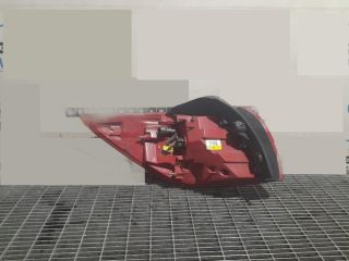 bontott KIA SPORTAGE Jobb Hátsó Lámpa