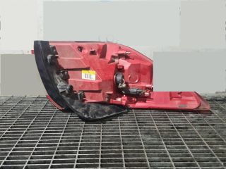 bontott KIA SPORTAGE Jobb Hátsó Lámpa