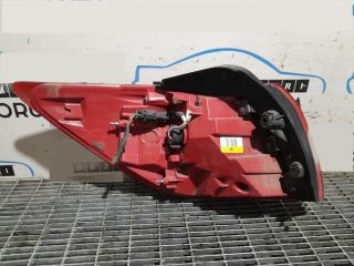 bontott KIA SPORTAGE Jobb Hátsó Lámpa