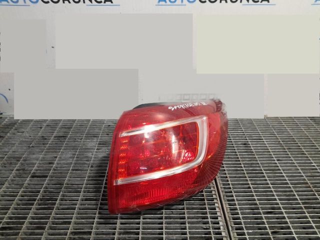 bontott KIA SPORTAGE Jobb Hátsó Lámpa