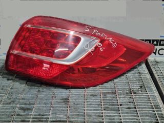 bontott KIA SPORTAGE Jobb Hátsó Lámpa