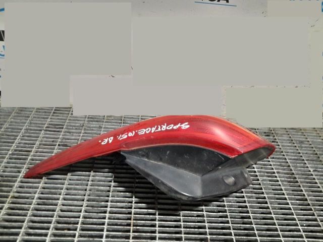 bontott KIA SPORTAGE Jobb Hátsó Lámpa