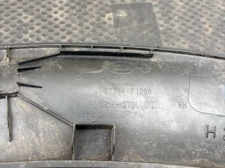 bontott KIA SPORTAGE Jobb hátsó Sárvédő Díszléc