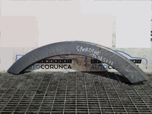 bontott KIA SPORTAGE Jobb hátsó Sárvédő Díszléc