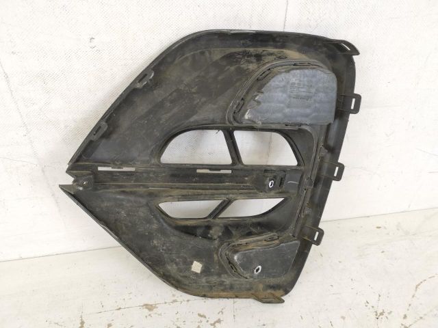 bontott KIA SPORTAGE Jobb Ködlámpa Rács