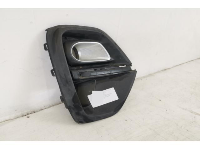 bontott KIA SPORTAGE Jobb Ködlámpa Rács