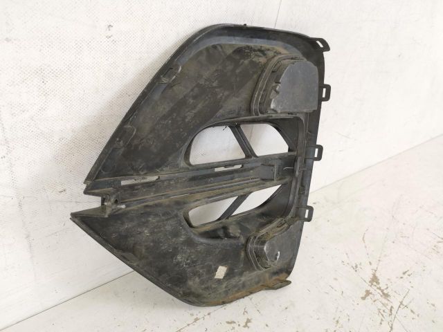 bontott KIA SPORTAGE Jobb Ködlámpa Rács