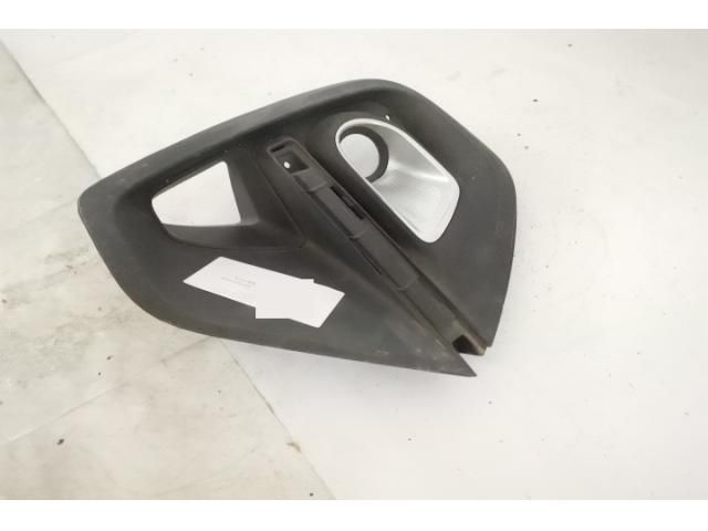 bontott KIA SPORTAGE Jobb Ködlámpa Rács