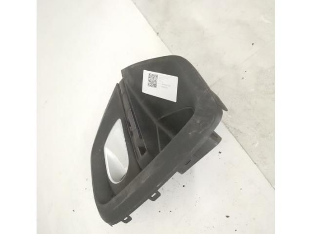 bontott KIA SPORTAGE Jobb Ködlámpa Rács