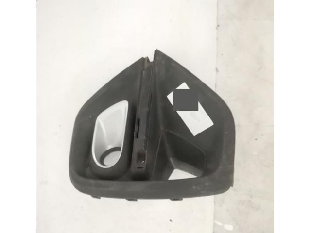 bontott KIA SPORTAGE Jobb Ködlámpa Rács