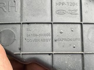 bontott KIA SPORTAGE Jobb Sárvédő Csavar Burkolat