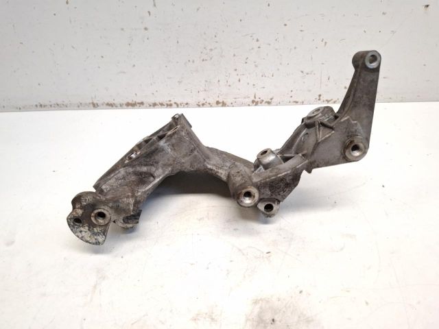 bontott KIA SPORTAGE Klímakompresszor Tartó Bak