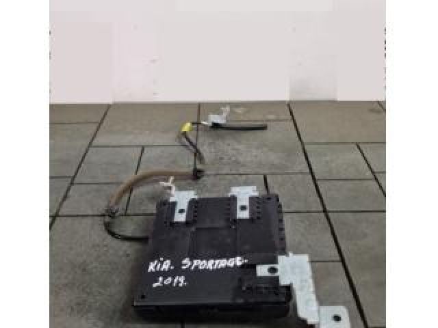 bontott KIA SPORTAGE Komfort Elektronika