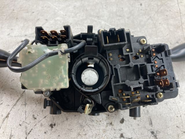 bontott KIA SPORTAGE Komplett Kormánykapcsoló (Bajuszkapcsoló)