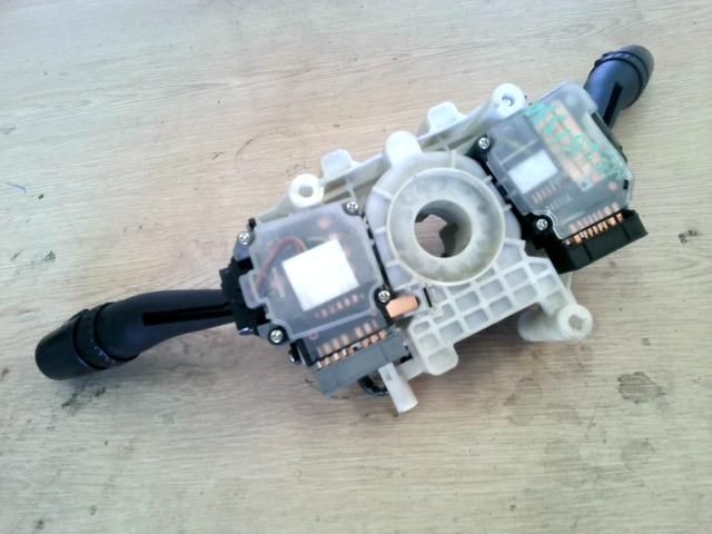 bontott KIA SPORTAGE Komplett Kormánykapcsoló (Bajuszkapcsoló)