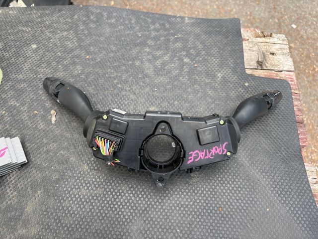 bontott KIA SPORTAGE Komplett Kormánykapcsoló (Bajuszkapcsoló)