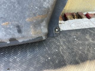 bontott KIA SPORTAGE Középső Kipufogó Dob Hővédő Lemez