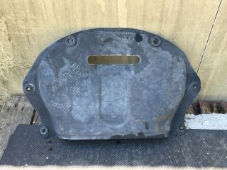 bontott KIA SPORTAGE Középső Kipufogó Dob Hővédő Lemez