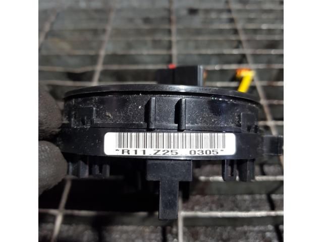 bontott KIA SPORTAGE Légzsák Átvezető Szalagkábel