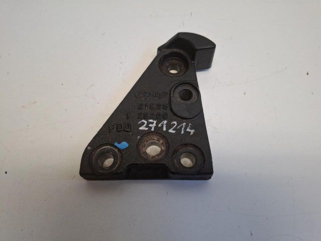 bontott KIA SPORTAGE Motor Tartó Bak (Fém)