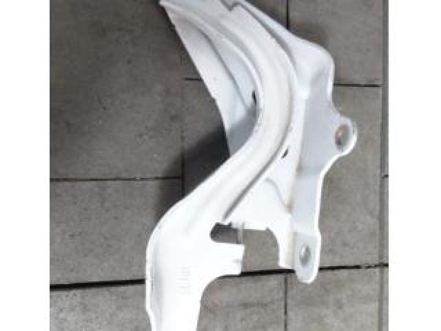 bontott KIA SPORTAGE Motorháztető Jobb Zsanér