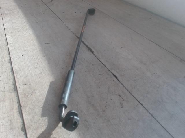 bontott KIA SPORTAGE Motorháztető Kitámasztó Rúd