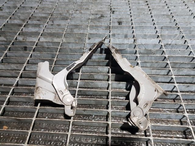 bontott KIA SPORTAGE Motorháztető Zsanér Pár