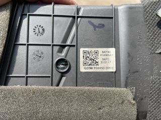 bontott KIA SPORTAGE Multifunkciós Kijelző Keret