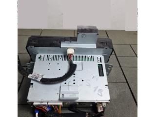 bontott KIA SPORTAGE Navigációs Fejegység