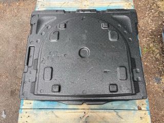 bontott KIA SPORTAGE Pótkerék Szerszámtartó