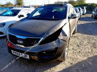 bontott KIA SPORTAGE Pótkerék Tartó Fenéklemez