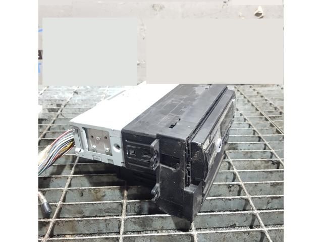 bontott KIA SPORTAGE Rádió / CD