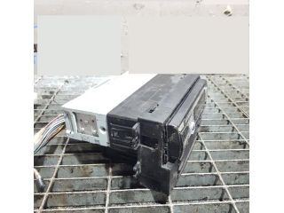 bontott KIA SPORTAGE Rádió / CD