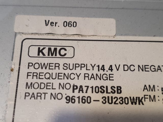 bontott KIA SPORTAGE Rádió / CD