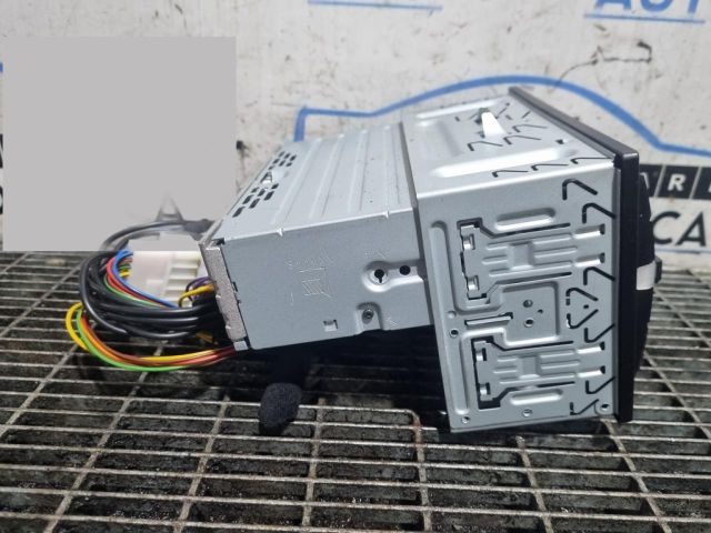 bontott KIA SPORTAGE Rádió / CD