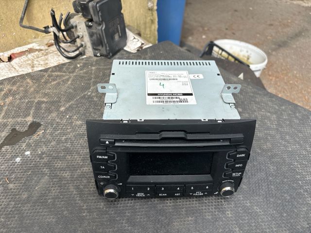 bontott KIA SPORTAGE Rádió / CD