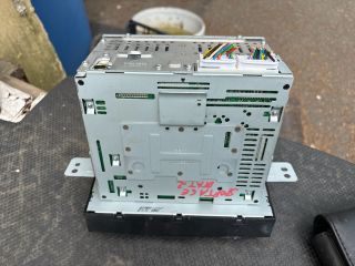 bontott KIA SPORTAGE Rádió / CD