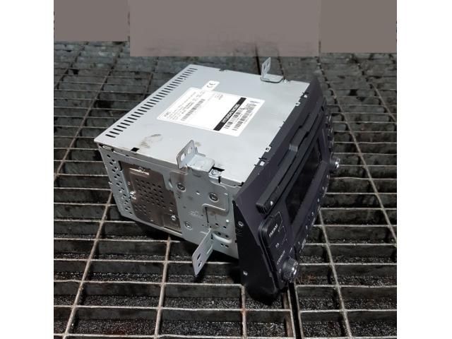 bontott KIA SPORTAGE Rádió / CD