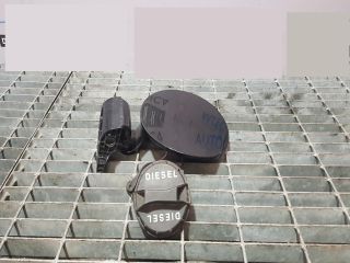 bontott KIA SPORTAGE Tankajtó