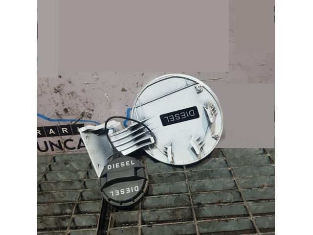 bontott KIA SPORTAGE Tankajtó