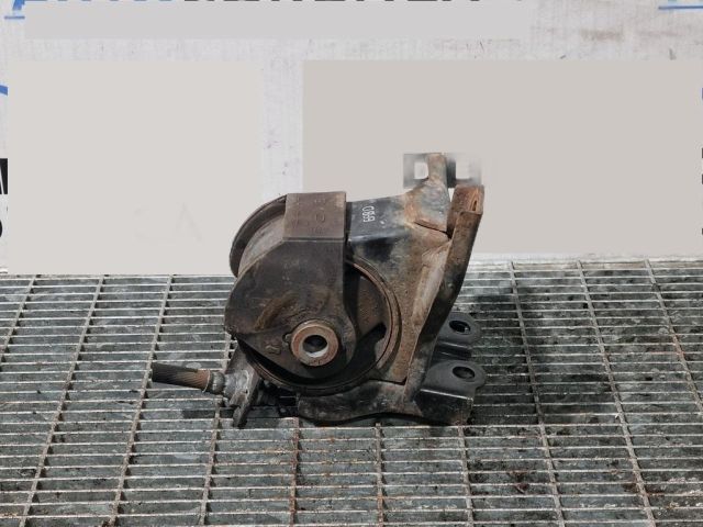 bontott KIA SPORTAGE Tartó Bak