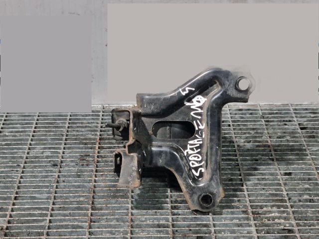 bontott KIA SPORTAGE Tartó Bak