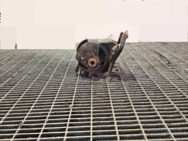 bontott KIA SPORTAGE Tartó Bak