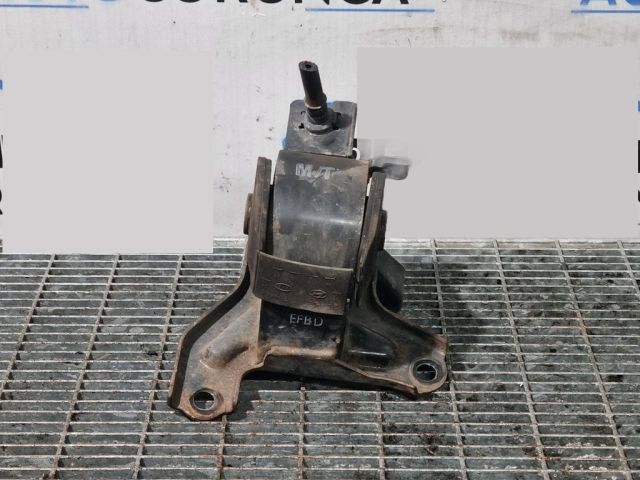 bontott KIA SPORTAGE Tartó Bak