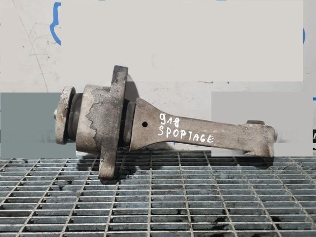 bontott KIA SPORTAGE Tartó Bak