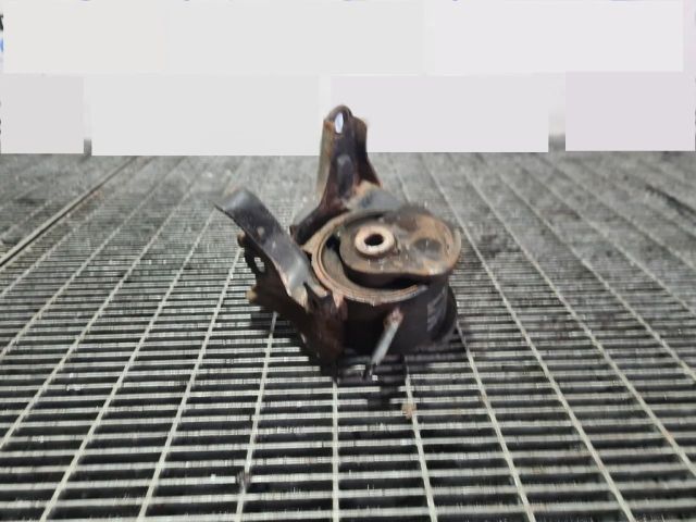 bontott KIA SPORTAGE Tartó Bak