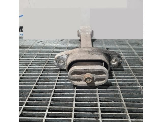 bontott KIA SPORTAGE Tartó Bak